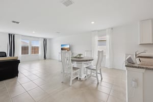 Courage Crk-S1008-007.jpg