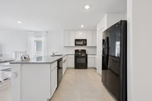 Courage Crk-S1008-010.jpg