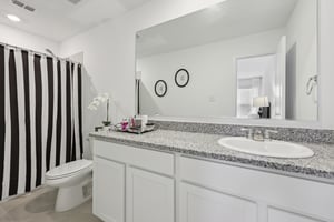 Courage Crk-S1008-014.jpg