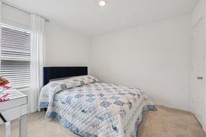 Courage Crk-S1008-017.jpg