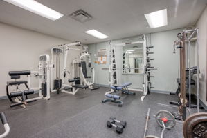 1785 Frobisher Ln, Ottawa, ON K1G 3T7, Canada Photo 16