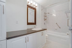 1785 Frobisher Ln, Ottawa, ON K1G 3T7, Canada Photo 10
