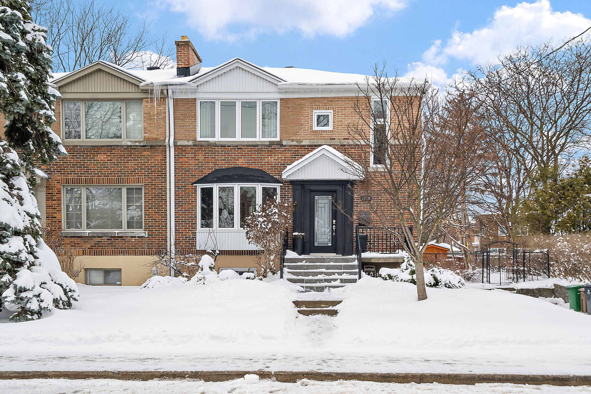 1785 Rue Decelles, Montréal, QC H4L 2G2 | Montreal Real Estate Photography