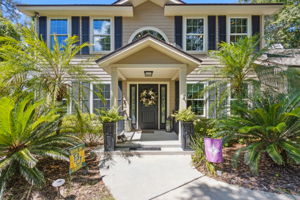 Front Entry Detail