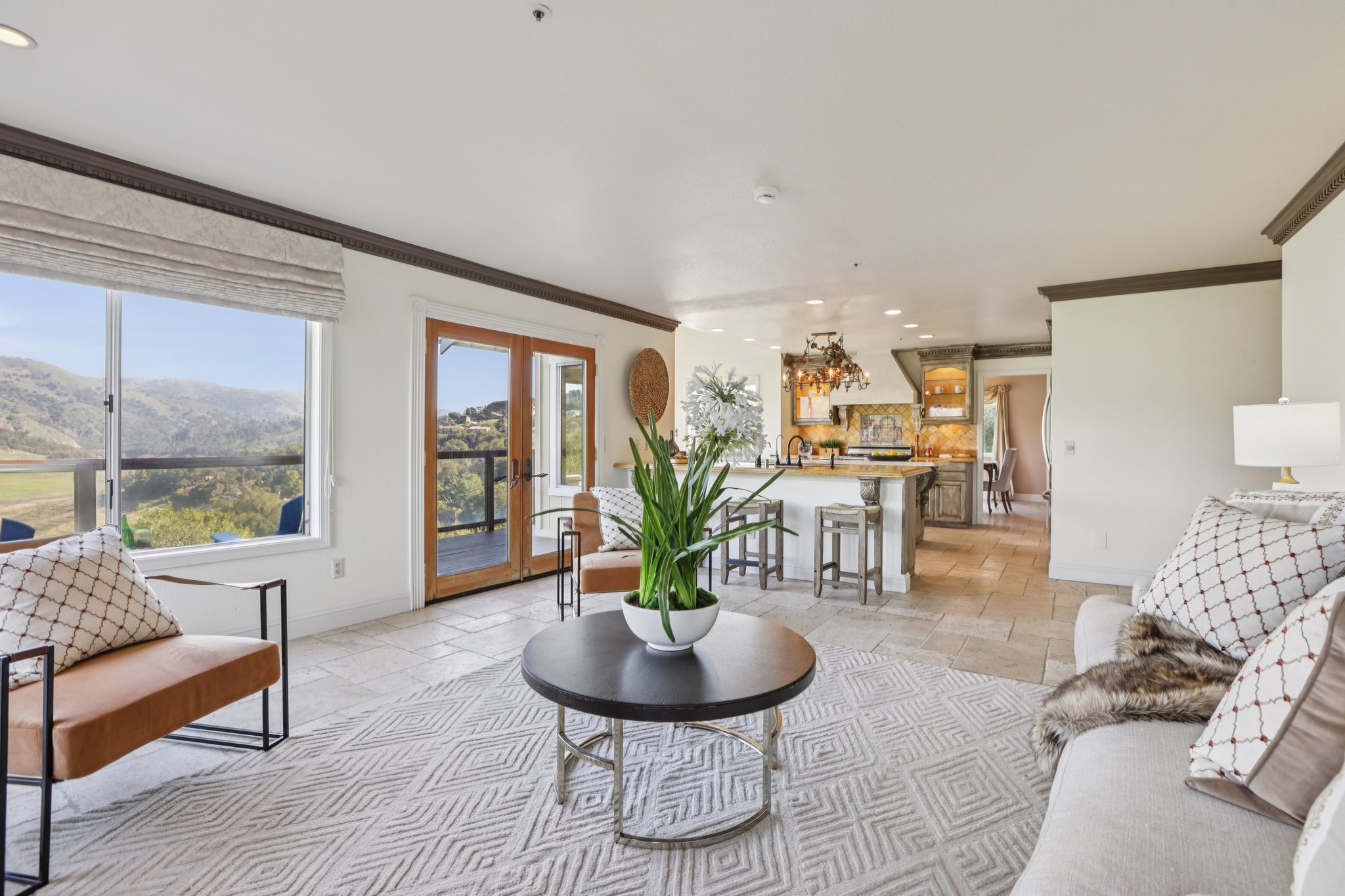 Holiday Dr-S0702-012.jpg