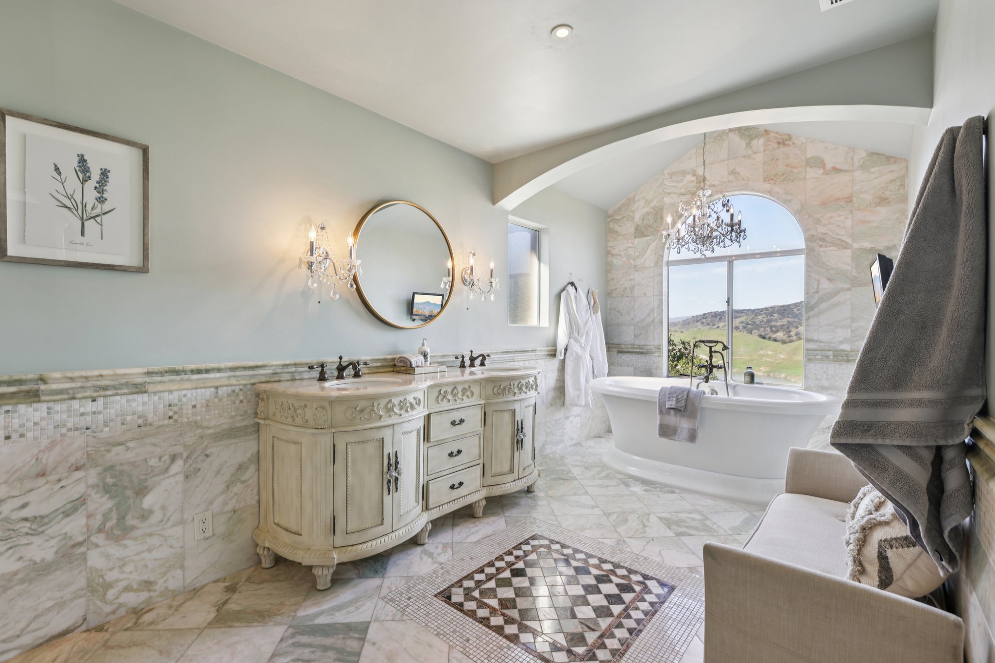 Holiday Dr-S0702-041.jpg