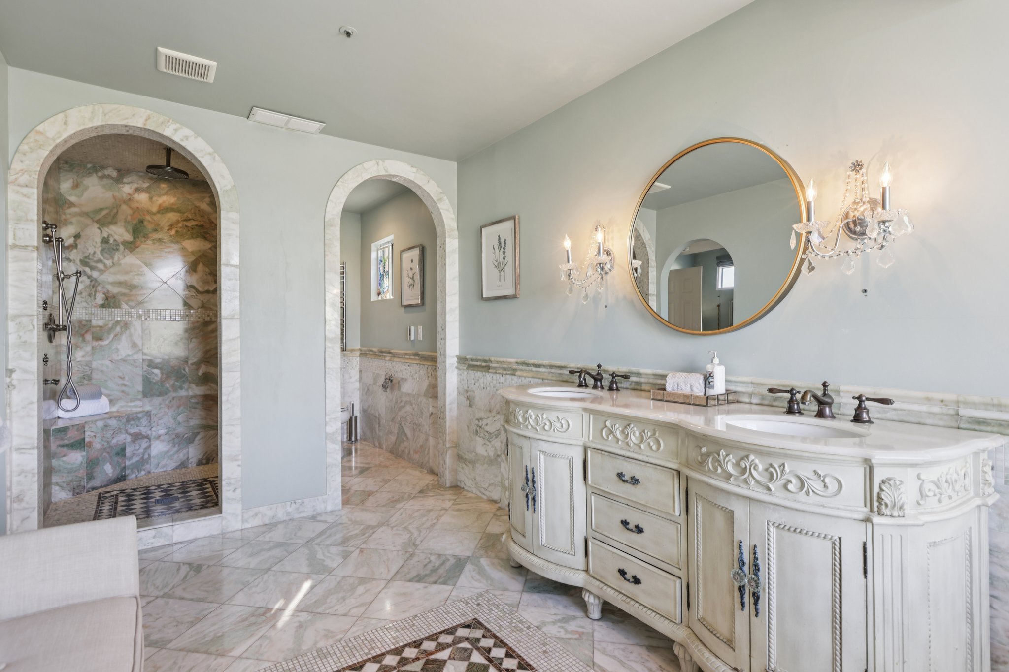 Holiday Dr-S0702-044.jpg