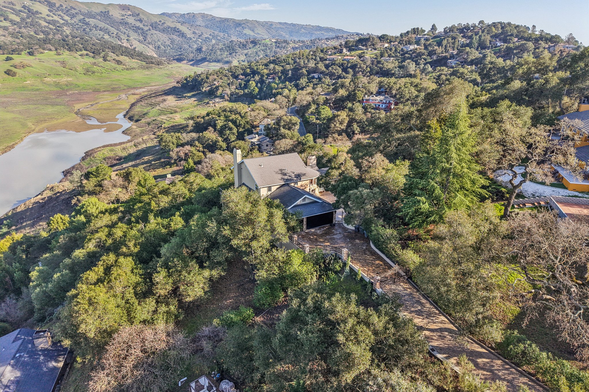 Holiday Dr-S0702-077.jpg