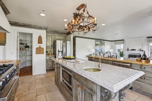 Holiday Dr-S0702-024.jpg