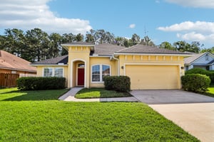 Hollow Glen Dr-S1205-001.jpg