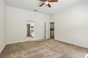 Hollow Glen Dr-S1205-023.jpg