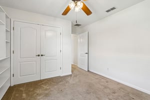 Hollow Glen Dr-S1205-031.jpg