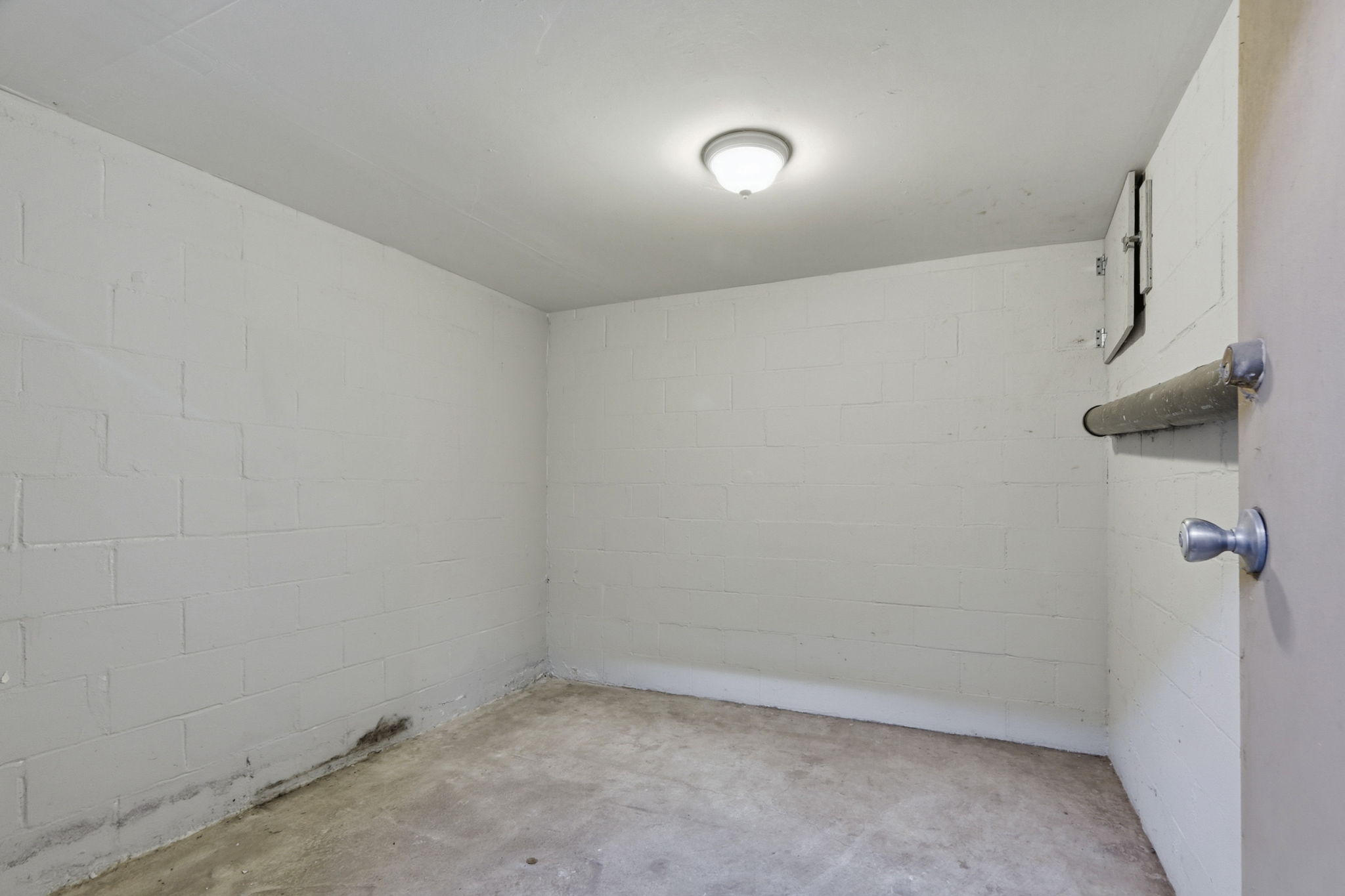 031_F8_179 Giffin Rd
