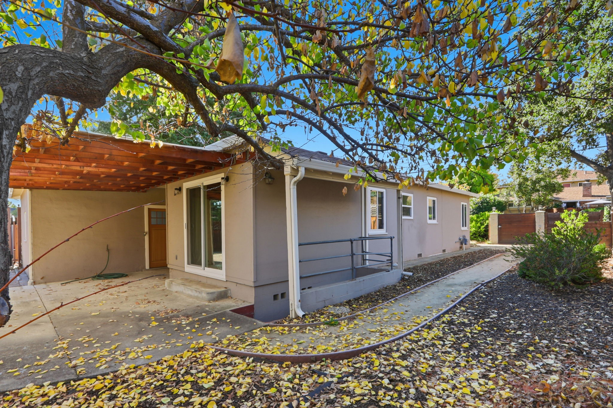 035_F8_179 Giffin Rd