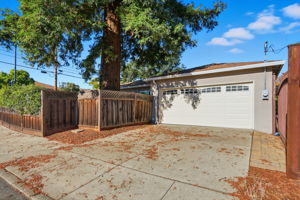 003_F8_179 Giffin Rd