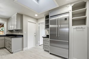 017_F8_179 Giffin Rd