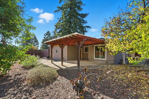 036_F8_179 Giffin Rd