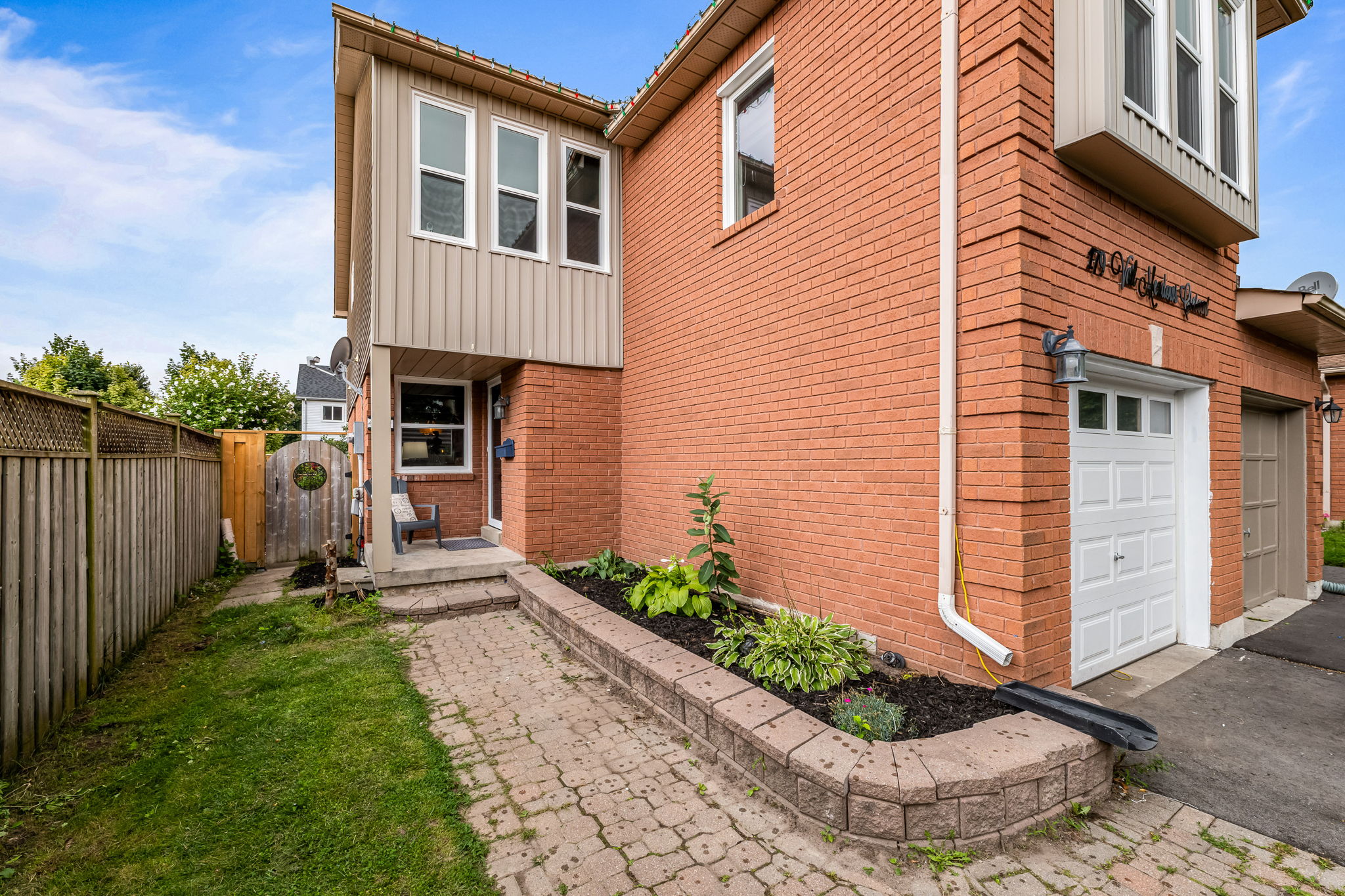 179 Vail Meadows Crescent, Bowmanville, ON L1C 4T4 Reid Media Agency