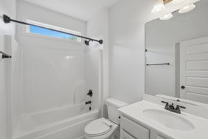  Photo 40
