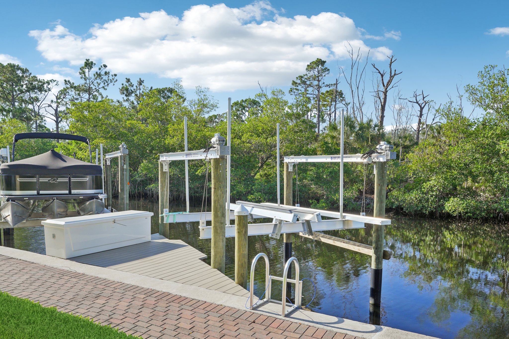 Four Mile Cove Pkwy-L1308-028.jpg