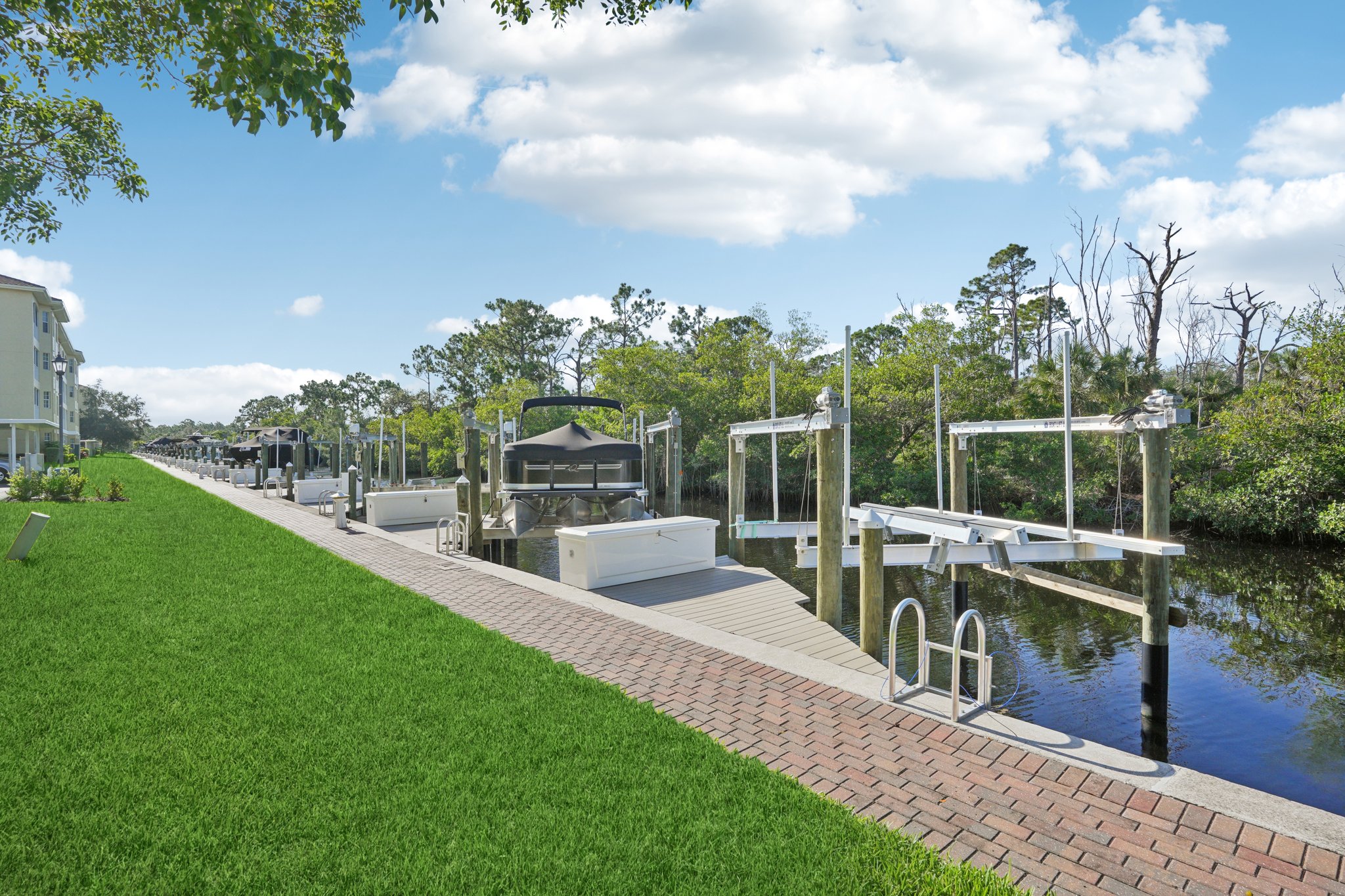 Four Mile Cove Pkwy-L1308-029.jpg