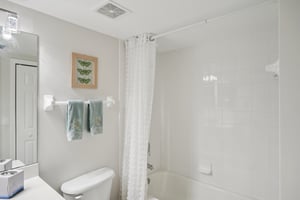 Four Mile Cove Pkwy-L1308-019.jpg