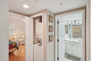 Four Mile Cove Pkwy-L1308-023.jpg