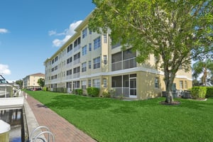 Four Mile Cove Pkwy-L1308-030.jpg
