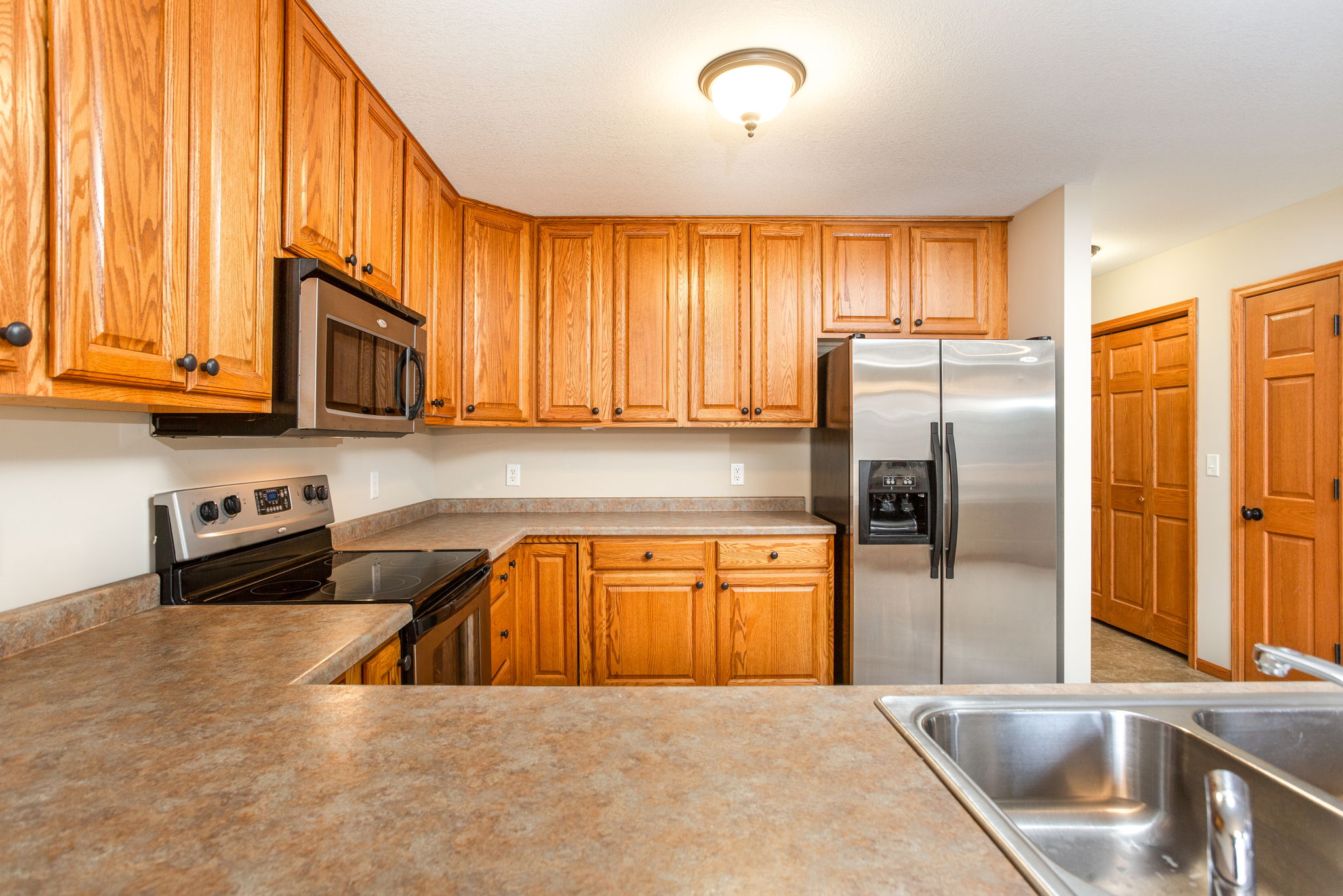 1792 St, River Falls, WI 54022 Studio 562 Photo