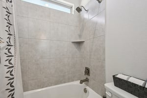 Leccion Dr-S2502-048.jpg