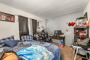  Photo 47