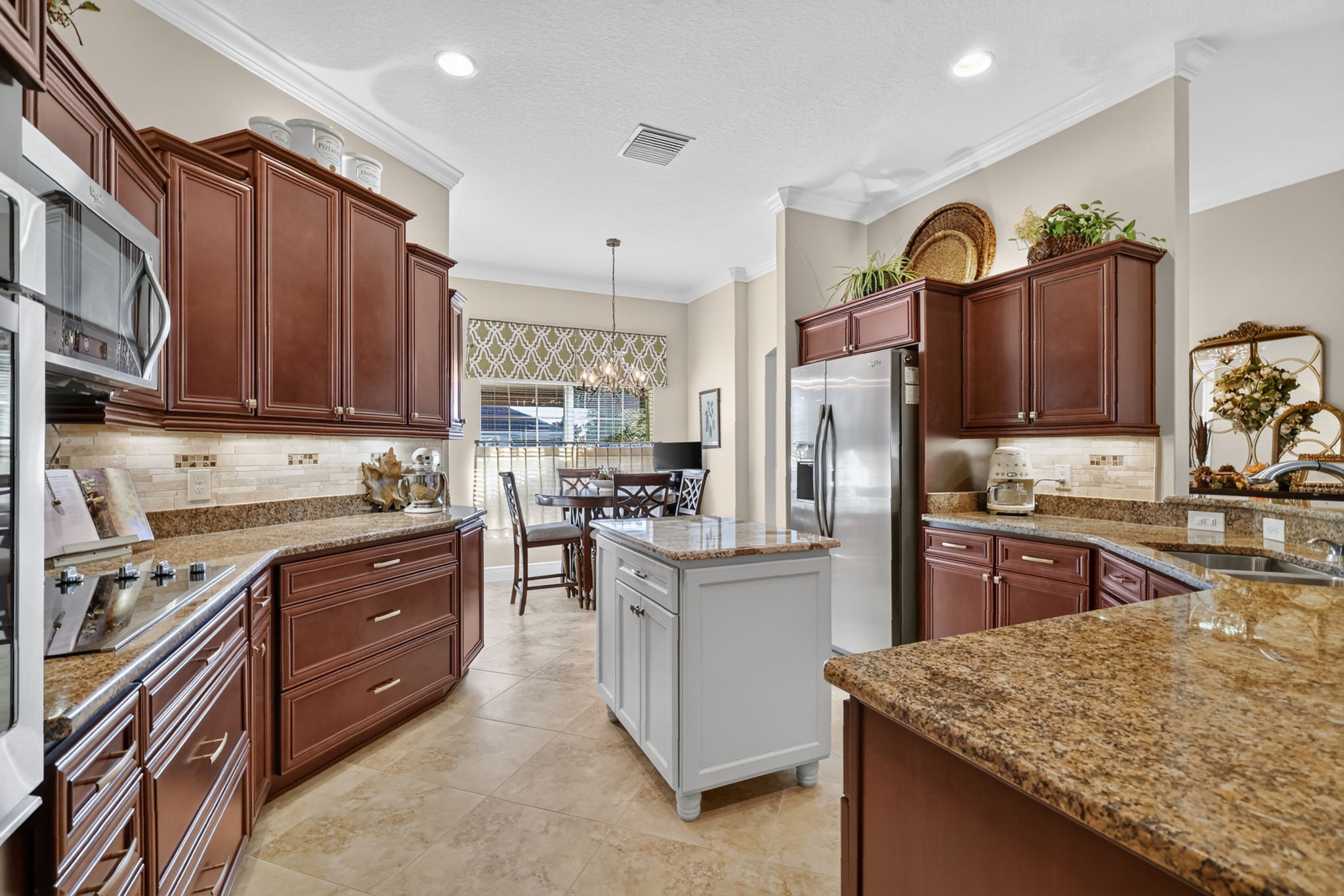 Kitchen and Dinette