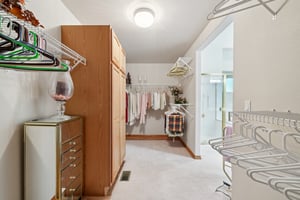 Martingale Rd-S1308-041.jpg
