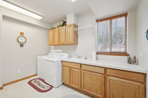 Martingale Rd-S1308-045.jpg