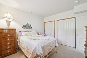 Martingale Rd-S1308-048.jpg