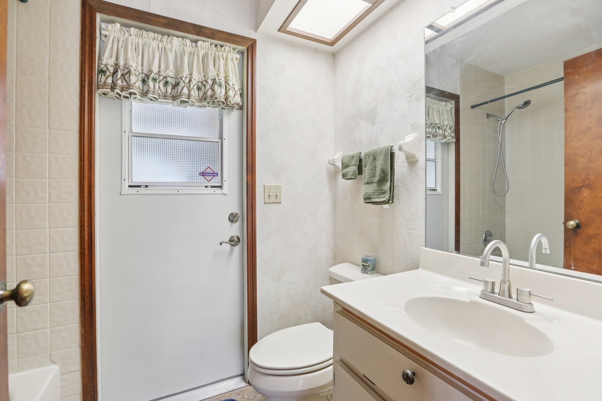 Rambling Ridge Ct-S1102-015.jpg