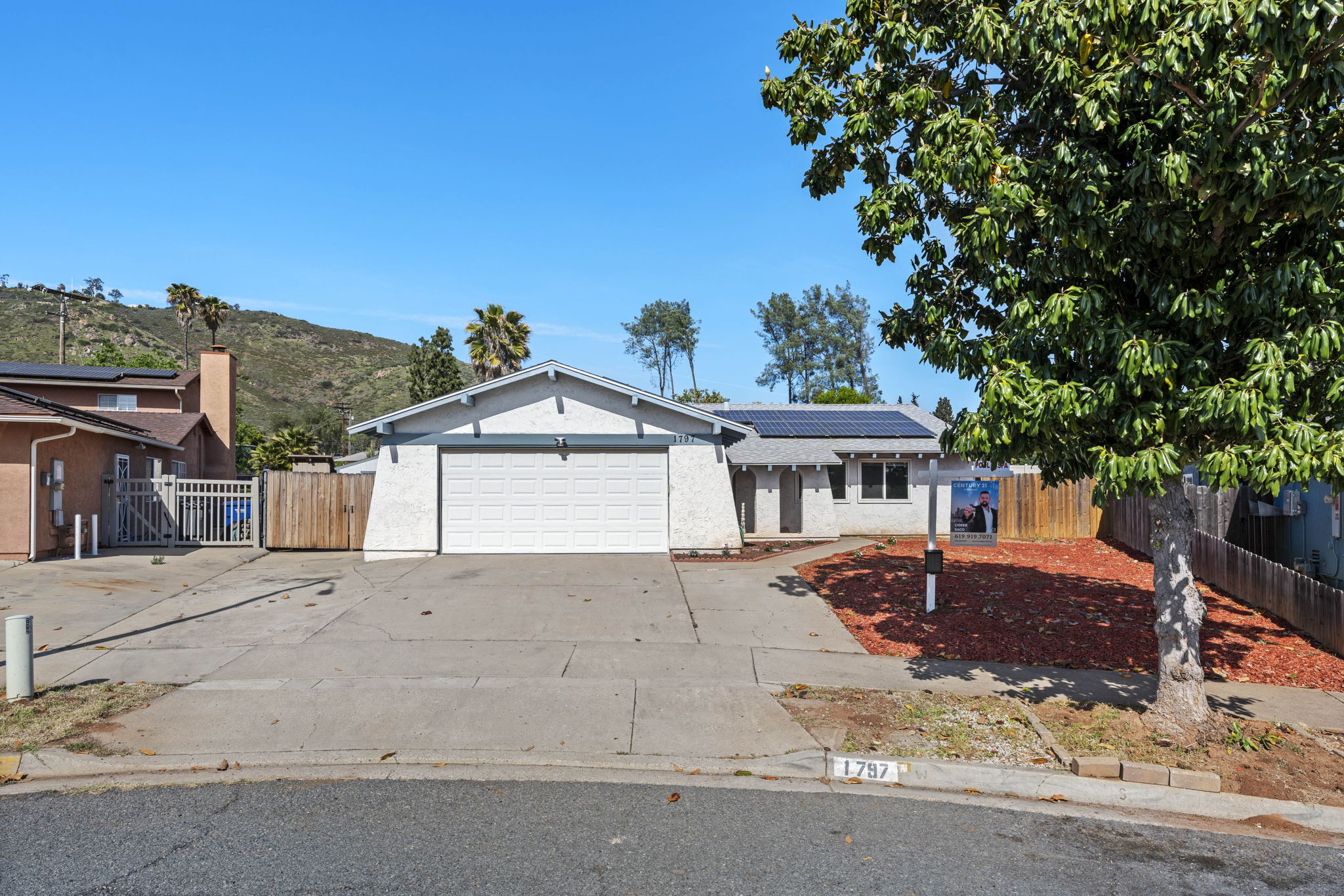 1797 Woodburn St t, El Cajon, CA 92021