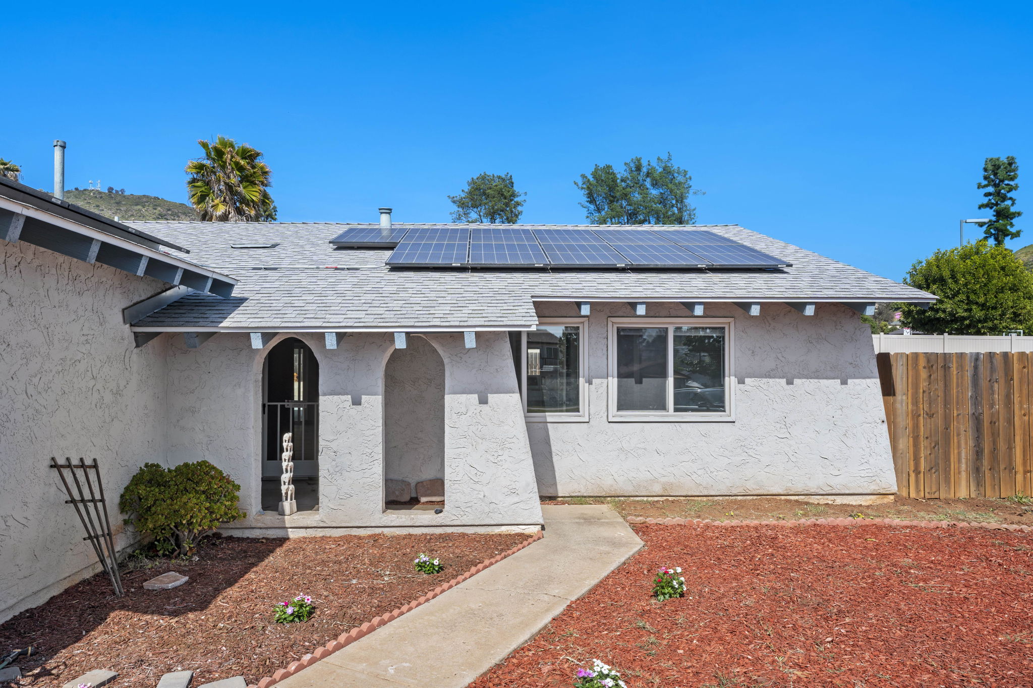 1797 Woodburn St t, El Cajon, CA 92021