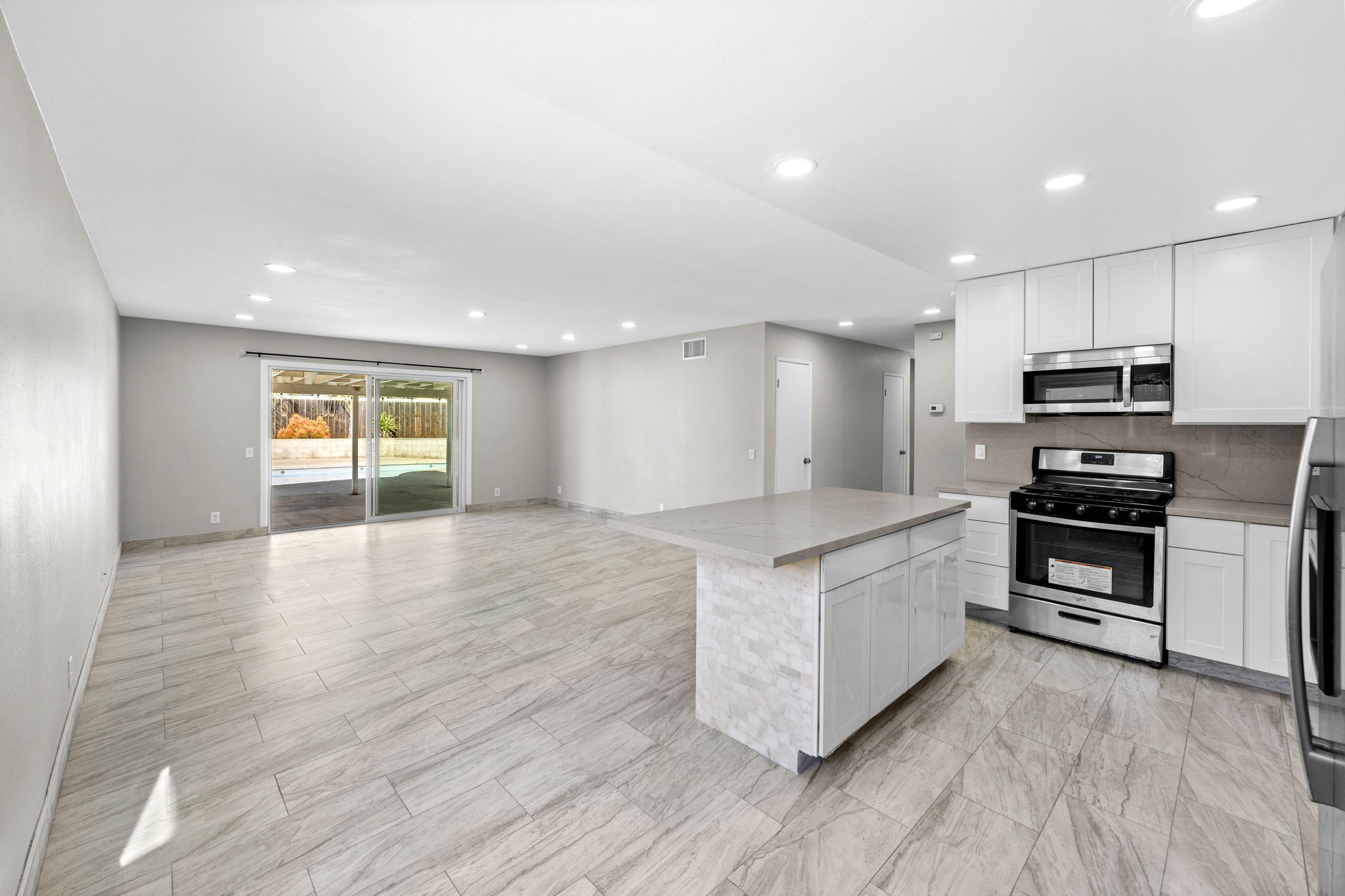 1797 Woodburn St t, El Cajon, CA 92021