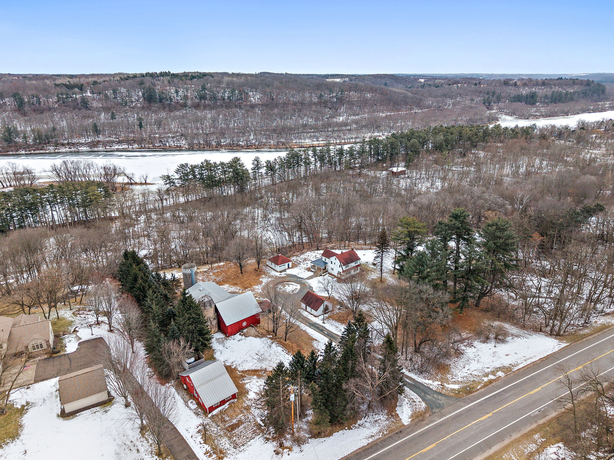 UAV Vision Media Aerial Photography (3)