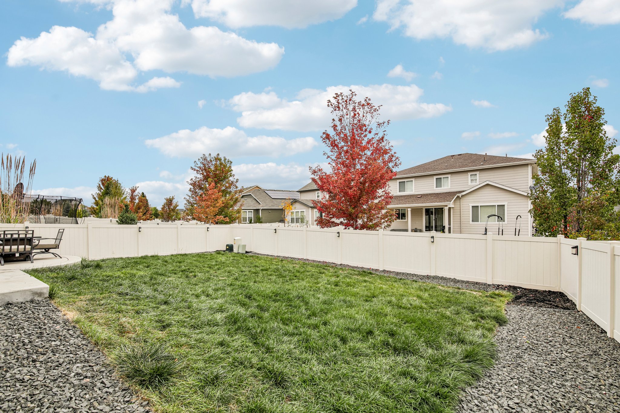 E Emilia Dr-S1510-046.jpg