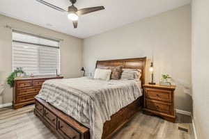 E Emilia Dr-S1510-017.jpg