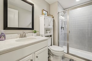 E Emilia Dr-S1510-040.jpg