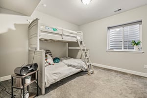 E Emilia Dr-S1510-041.jpg