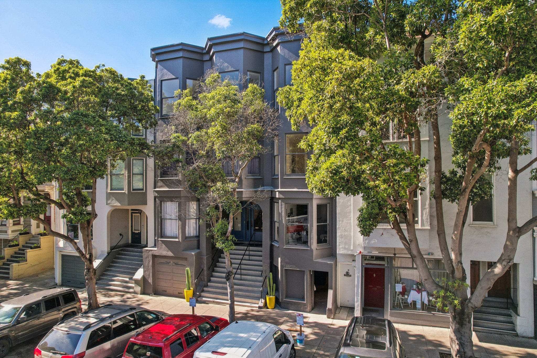 18-22 Sanchez St 18-S1302-004.jpg