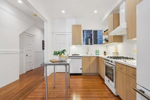 18-22 Sanchez St 18-S1302-022.jpg