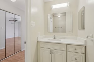 Bennington Pl-S0804-042.jpg