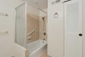 Bennington Pl-S0804-044.jpg