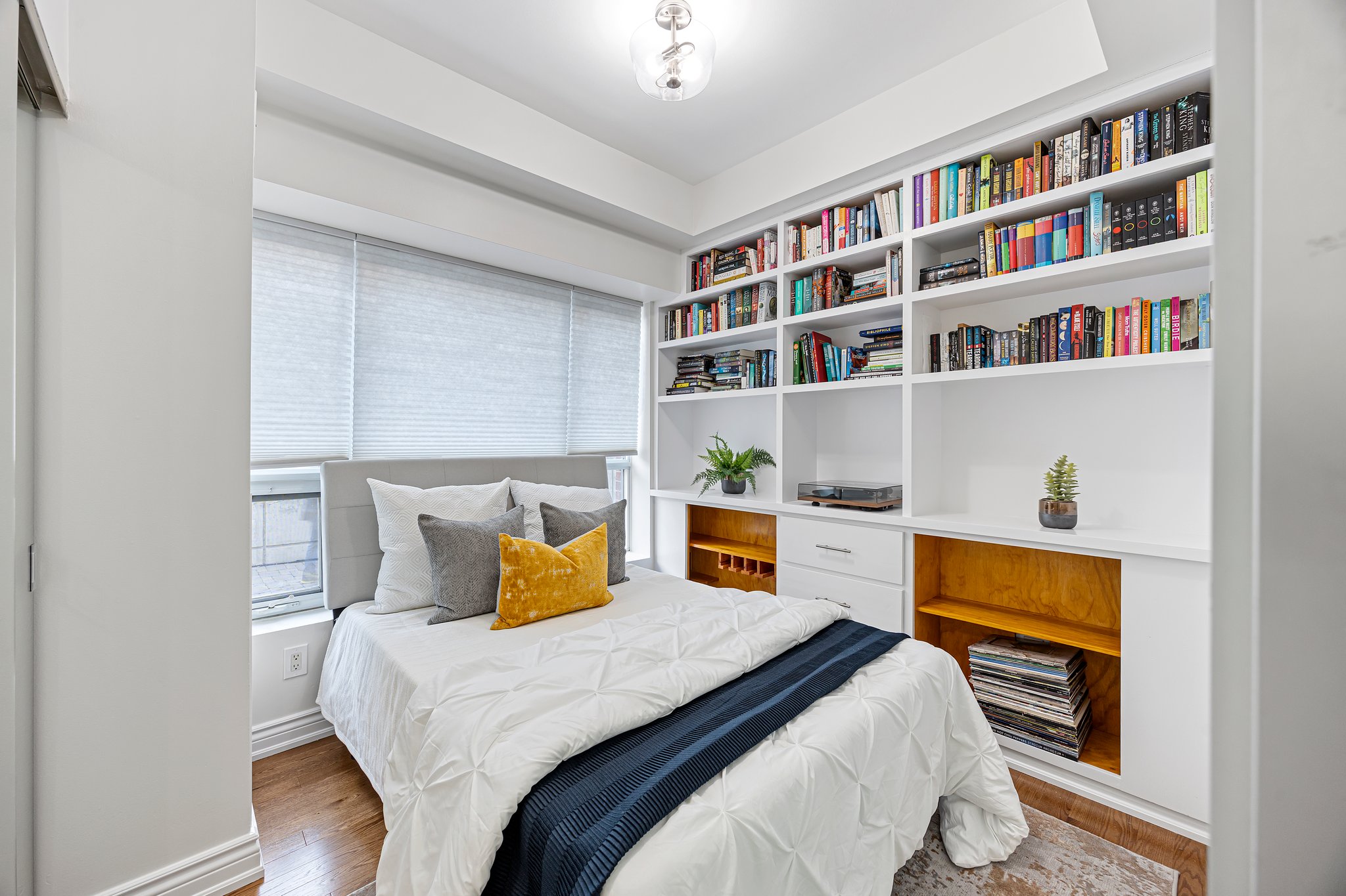 Toronto property showcase — delivered property photograph 9