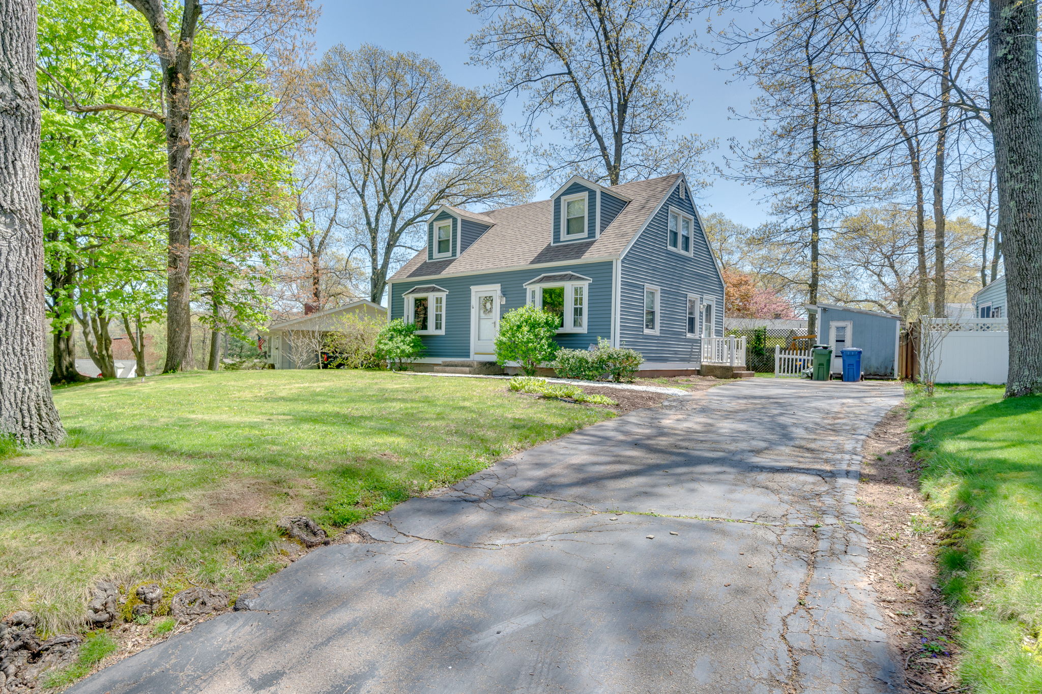 18 Birchcrest Dr, Southington, CT 06489 Ed McCullough Photography